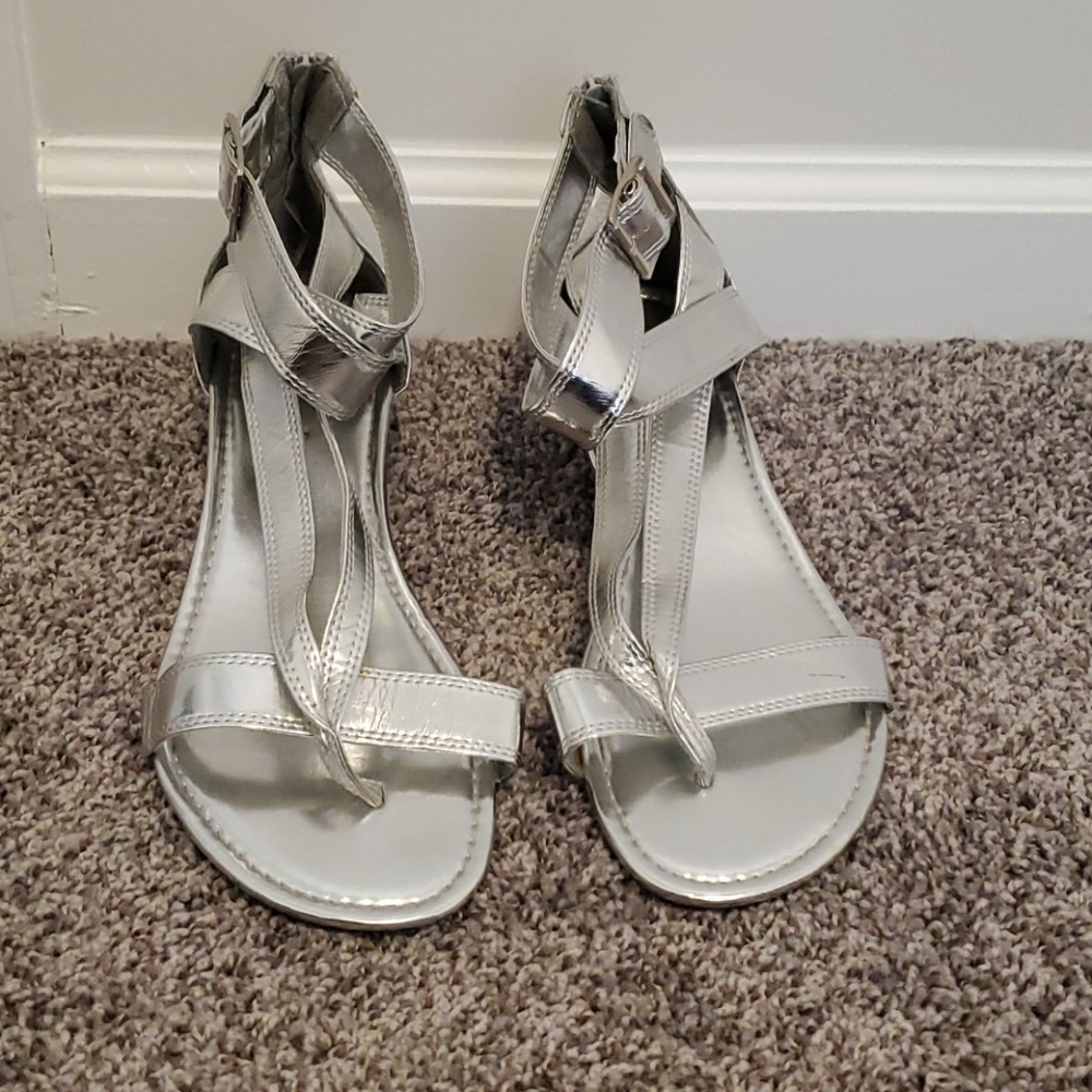 Max Collection Low Wedge Sandals